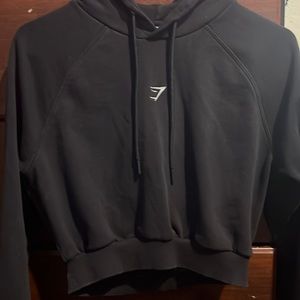 gymshark cropped black hoodie